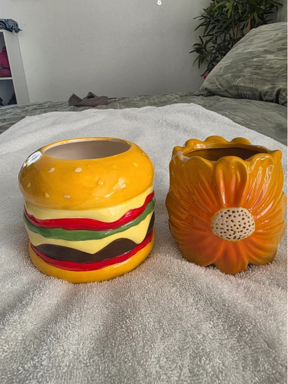 Ceramic Planters Set of 2 – New
